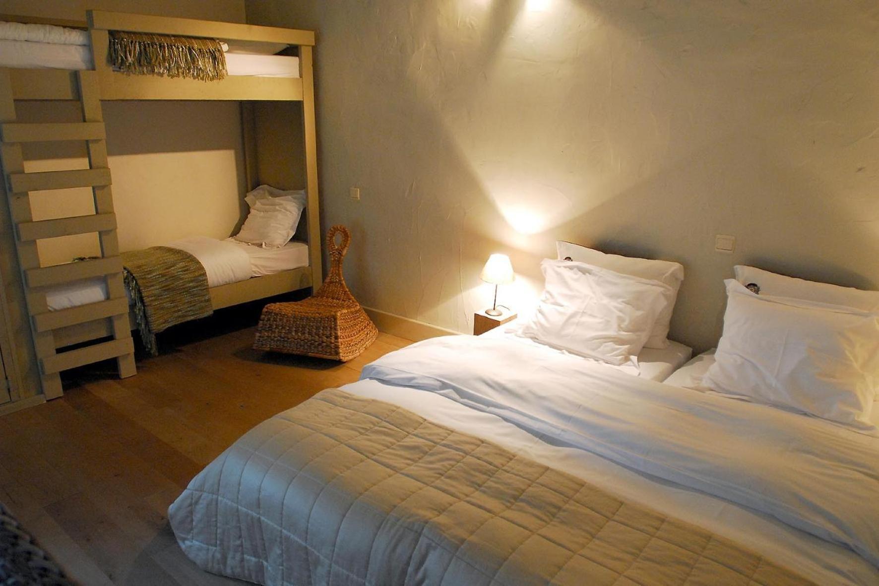 B&B Hoeve De Steenoven Damme Bagian luar foto